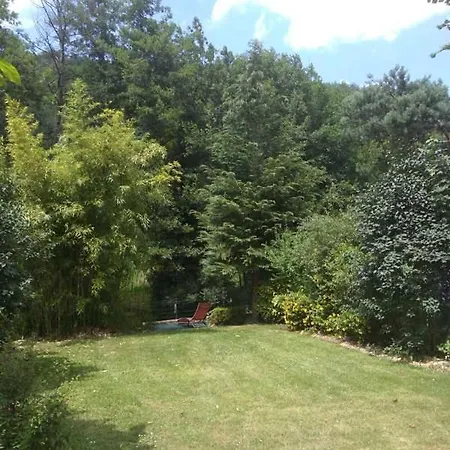 Camping Jardin La Vie En Vert En Ariege Campsite Augirein