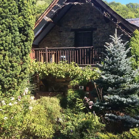 Camping Camping Jardin La Vie En Vert En Ariege *