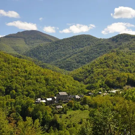 Camping Jardin La Vie En Vert En Ariege * Augirein